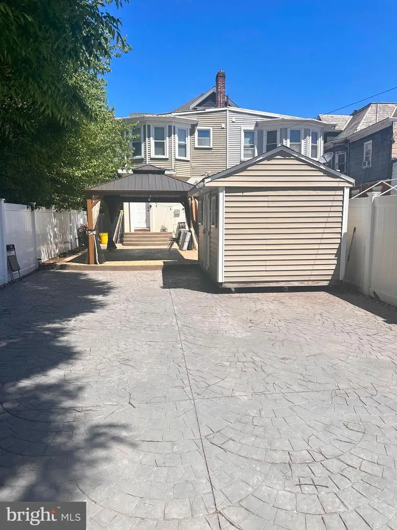 717 Hamilton Ave, Trenton, NJ 08629 - #2