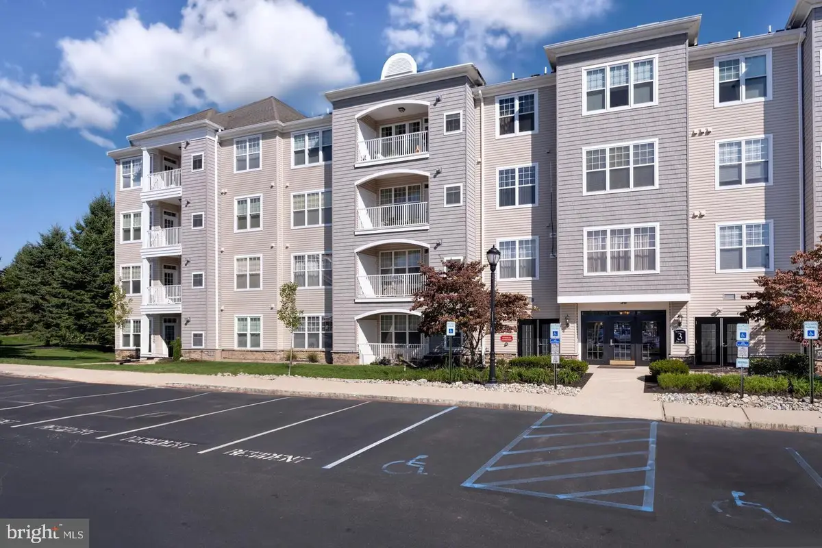 321 Masterson Ct, Ewing, NJ 08618 - #1