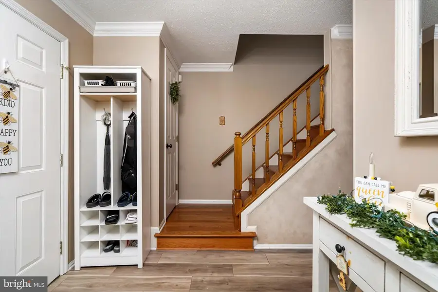 4 Trotter Ct, Hamilton, NJ 08619 - #3