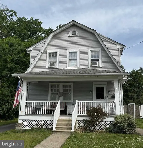 8 Pennroad Ave, EWING, NJ 08638