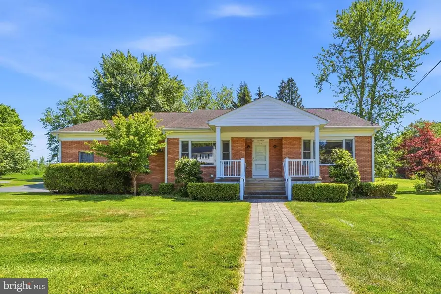 17 Brophy Dr, Ewing, NJ 08638 - #2
