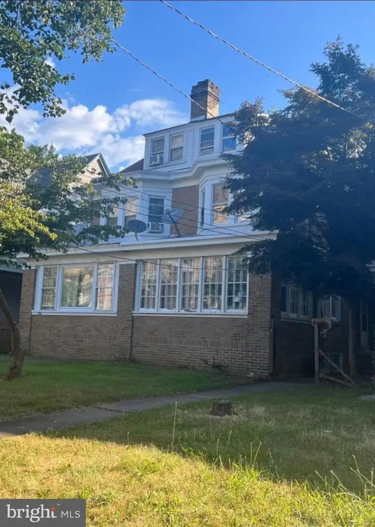 718 W State St, Trenton, NJ 08618 - #1