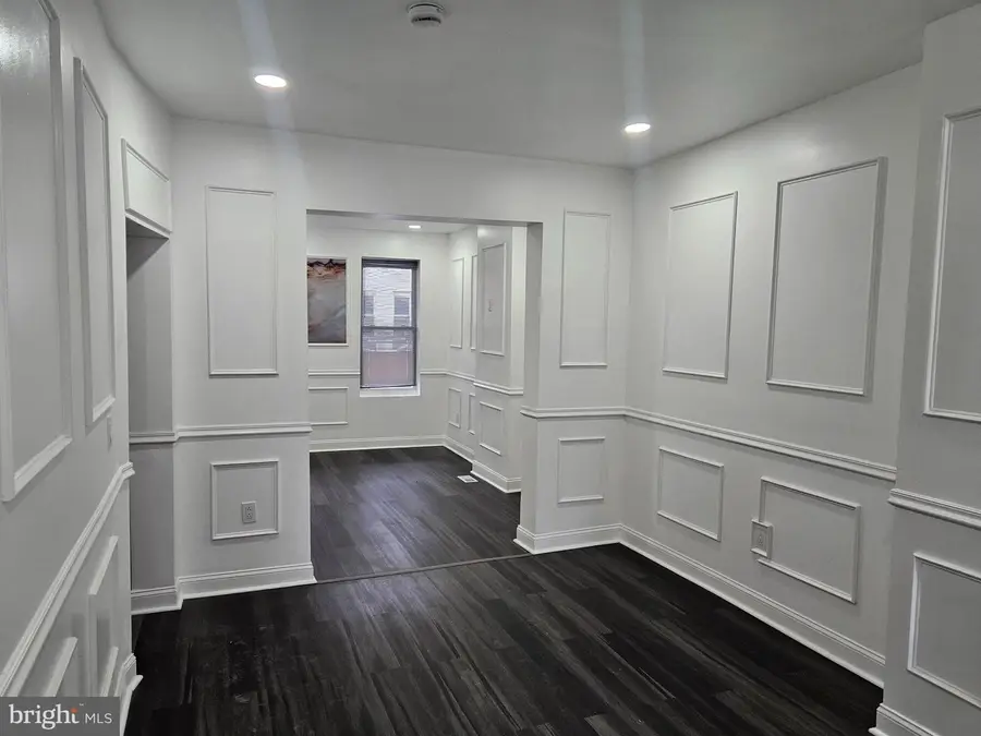 31 Chambers St, Trenton, NJ 08609 - #3