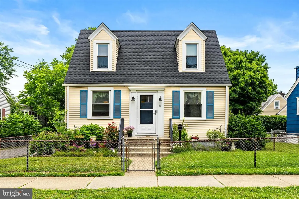 61 Finley Ave, Trenton, NJ 08610 - #1