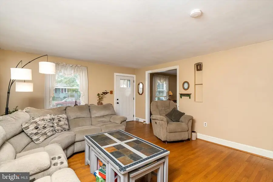 61 Finley Ave, Trenton, NJ 08610 - #3