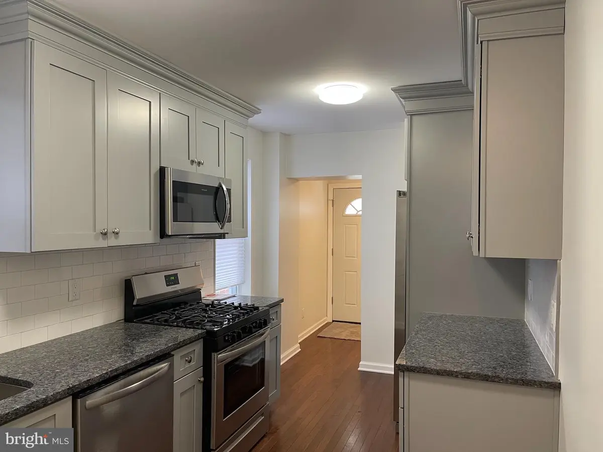 729 Spruce St, Trenton, NJ 08638 - #1