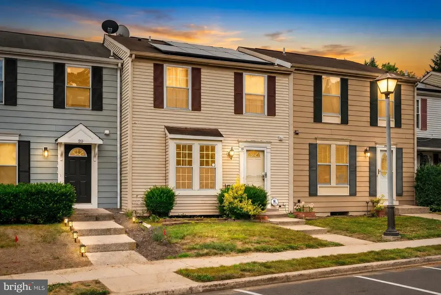 19 James Cubberly Ct, Hamilton, NJ 08610 - #2