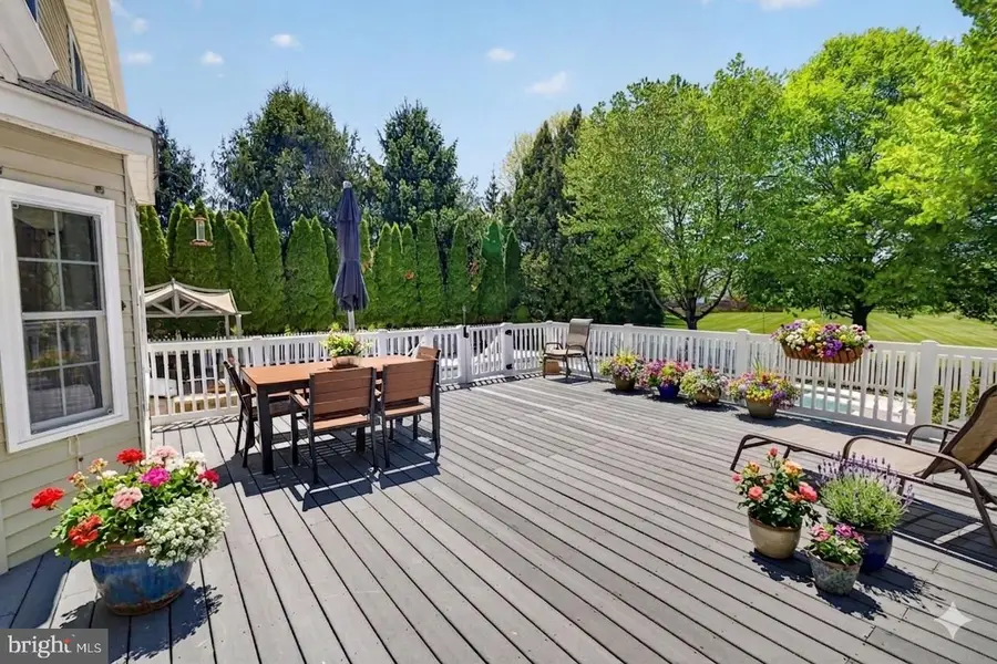15 Annie Ln, Robbinsville, NJ 08691 - #2