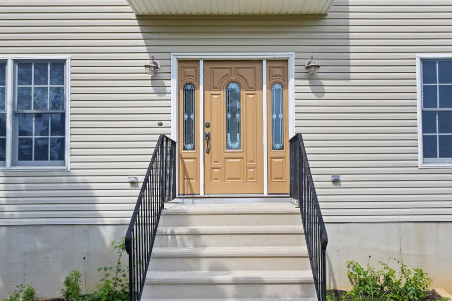 241 Windsor Rd, Robbinsville, NJ 08691 - #2