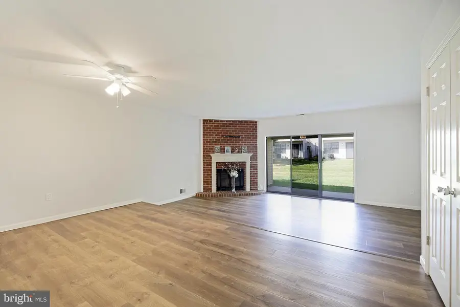 42 Oneill Ct, Lawrenceville, NJ 08648 - #3