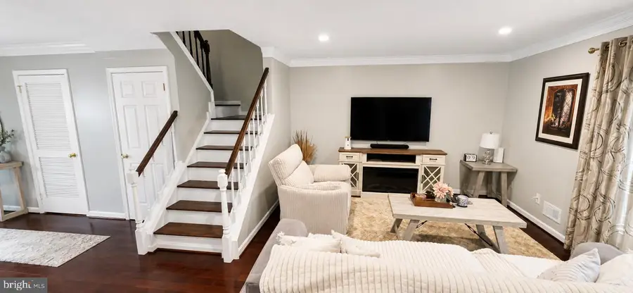 27 Tynemouth Ct, Robbinsville, NJ 08691 - #2