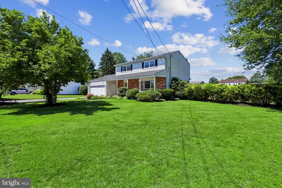 56 Whitehall Rd, Hamilton, NJ 08690 - #2