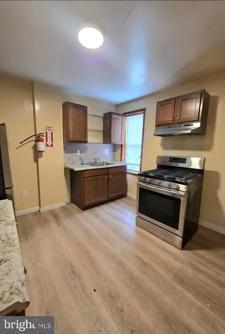 1727 Roberts Ave, Hamilton, NJ 08609 - #3