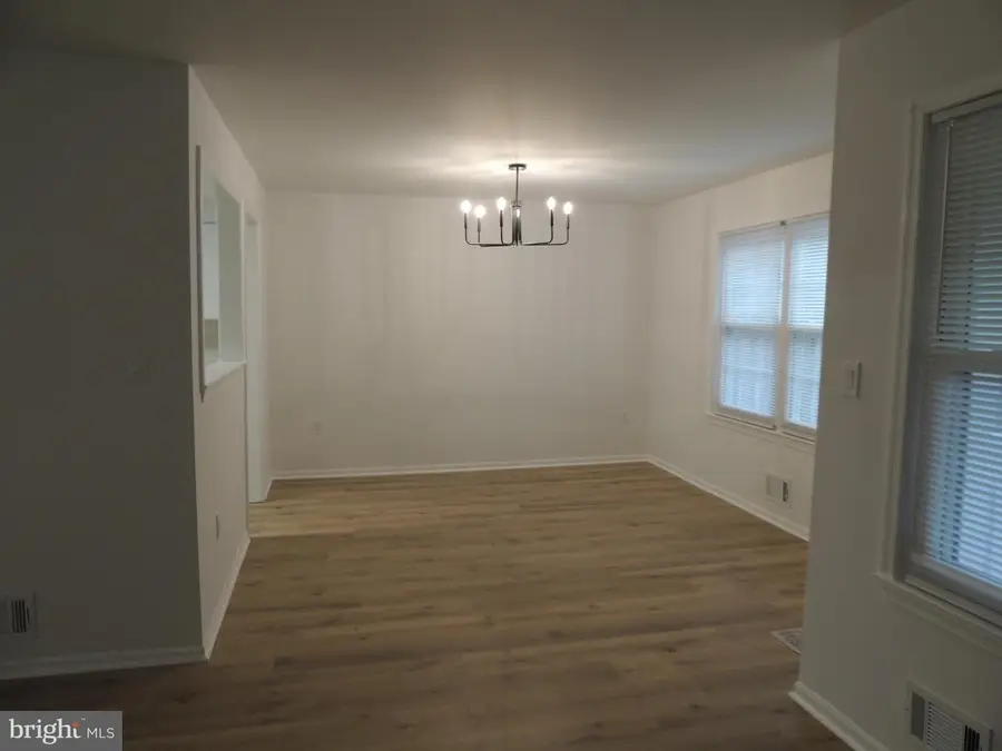 13 Heritage Ct, Ewing, NJ 08628 - #3