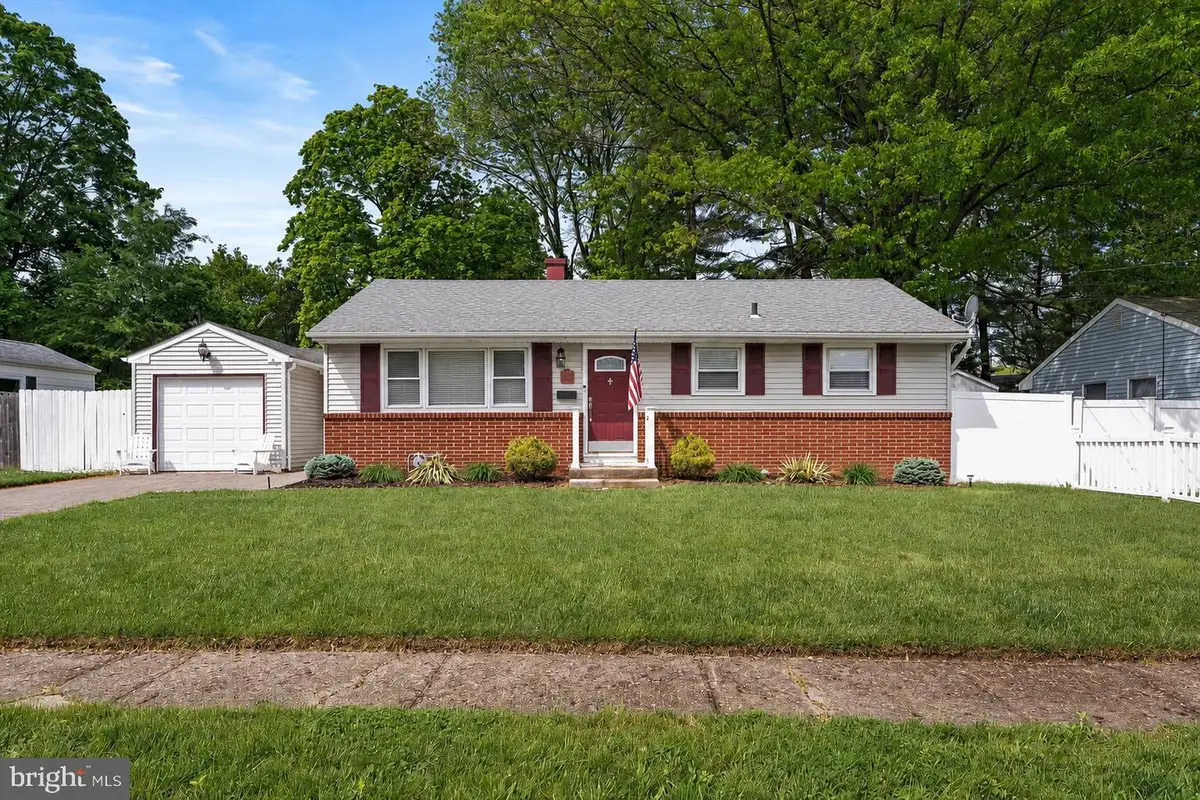 17 Shelley La, Hamilton, NJ 08690 - #1