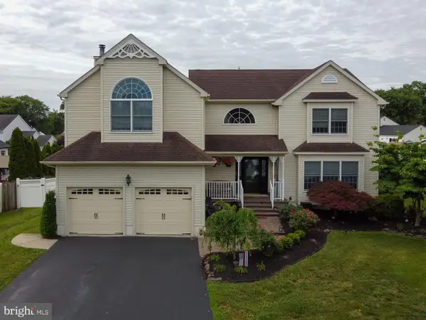 107 Englewood Blvd, HAMILTON, NJ 08610