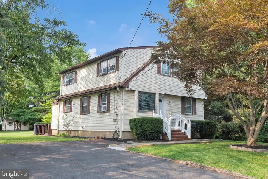 200 Wilson Ave, Hightstown, NJ 08520 - #3