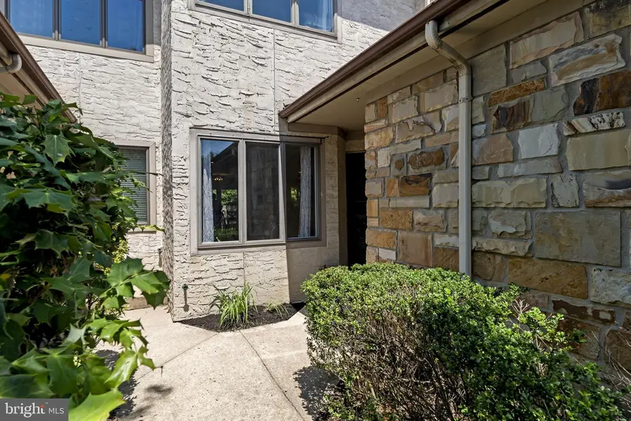 51 Woodmont Dr, Lawrence, NJ 08648 - #3