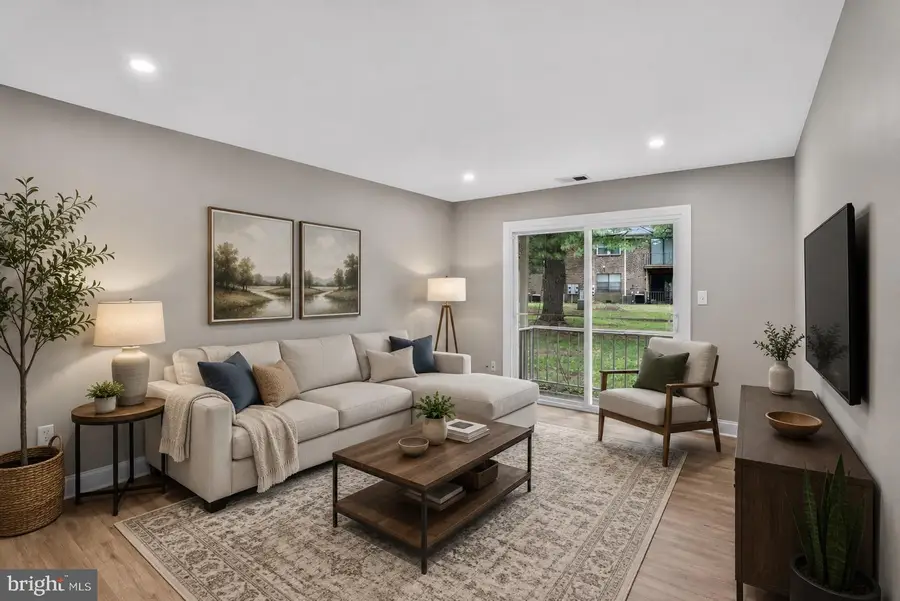 1807 Silver Ct, Hamilton, NJ 08690 - #2