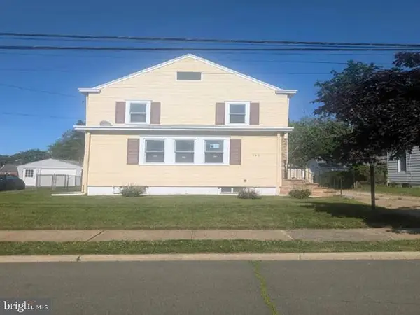 142 Concord Ave, HAMILTON, NJ 08619