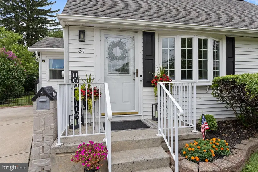 39 Benson Ln, Hamilton, NJ 08610 - #3