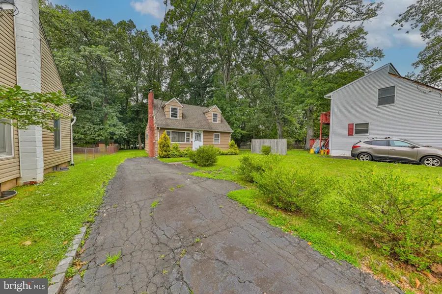 86 Ridgewood Ave, Trenton, NJ 08618 - #3