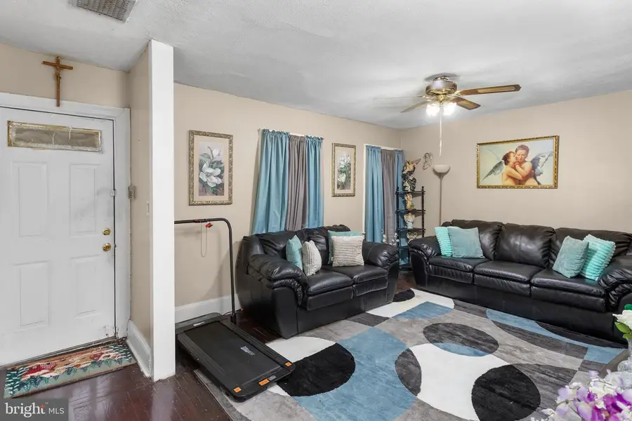 1015 S Broad Street, Trenton, NJ 08611 - #3