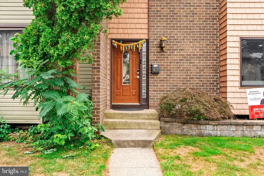 458 Livingston Dr, East Windsor, NJ 08520 - #2