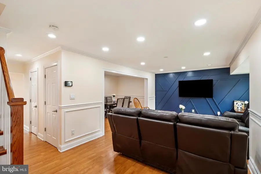 458 Livingston Dr, East Windsor, NJ 08520 - #3