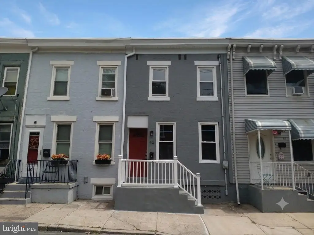 42 Oak St, Trenton, NJ 08638 - #1