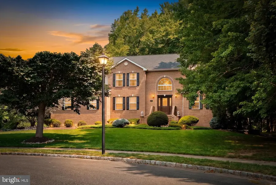 36 Arnold Ln, Robbinsville, NJ 08691 - #2