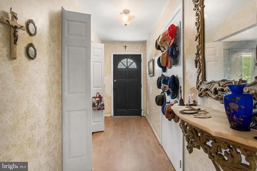361 Shady La, Hamilton, NJ 08619 - #3