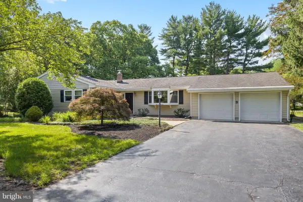 9 Canoe Brook Dr, PRINCETON JUNCTION, NJ 08550