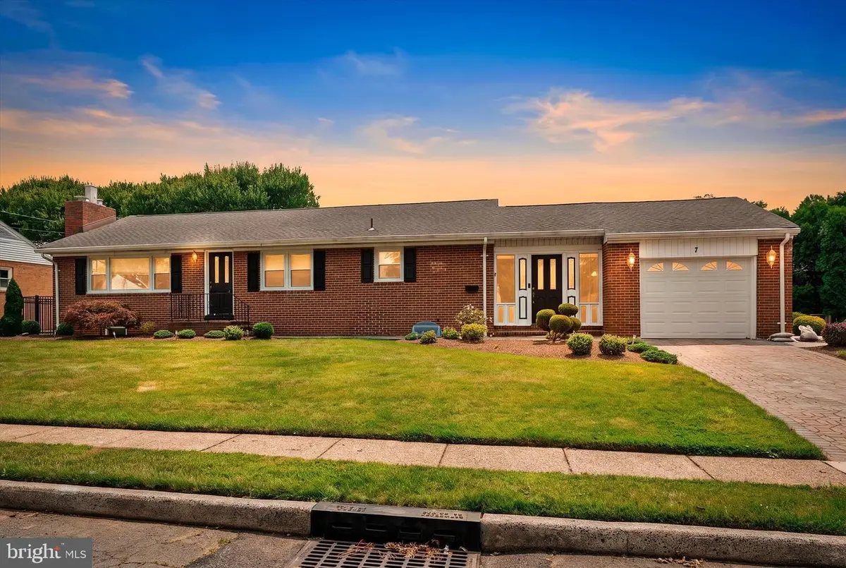 7 Elkshead Ter, Hamilton, NJ 08620 - #1
