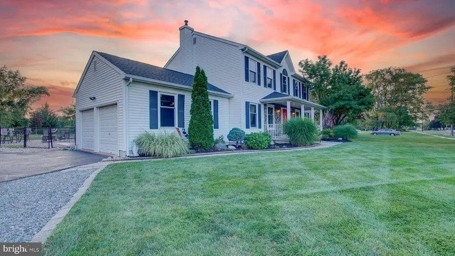 445 Paxson Ave, Hamilton, NJ 08690 - #3