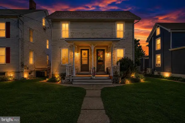 32-34 Columbia Ave, HOPEWELL, NJ 08525