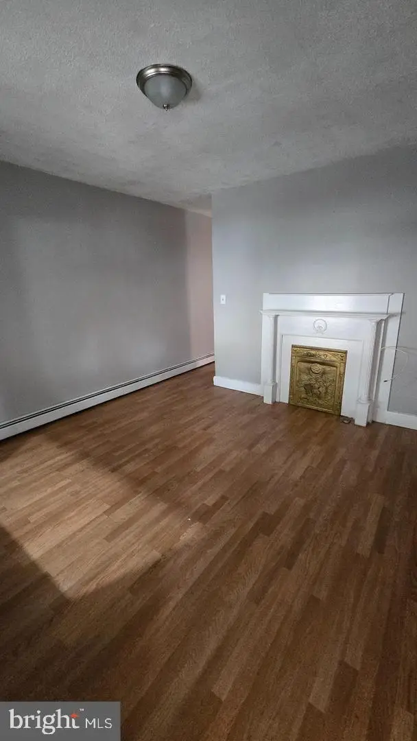 65 Race St, Trenton, NJ 08638 - #3