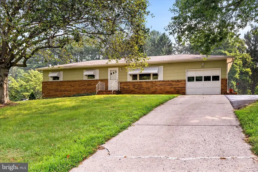 281 Windsor Rd, Hightstown, NJ 08520 - #2