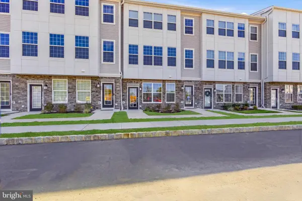 116 Leona Stewart, PENNINGTON, NJ 08534
