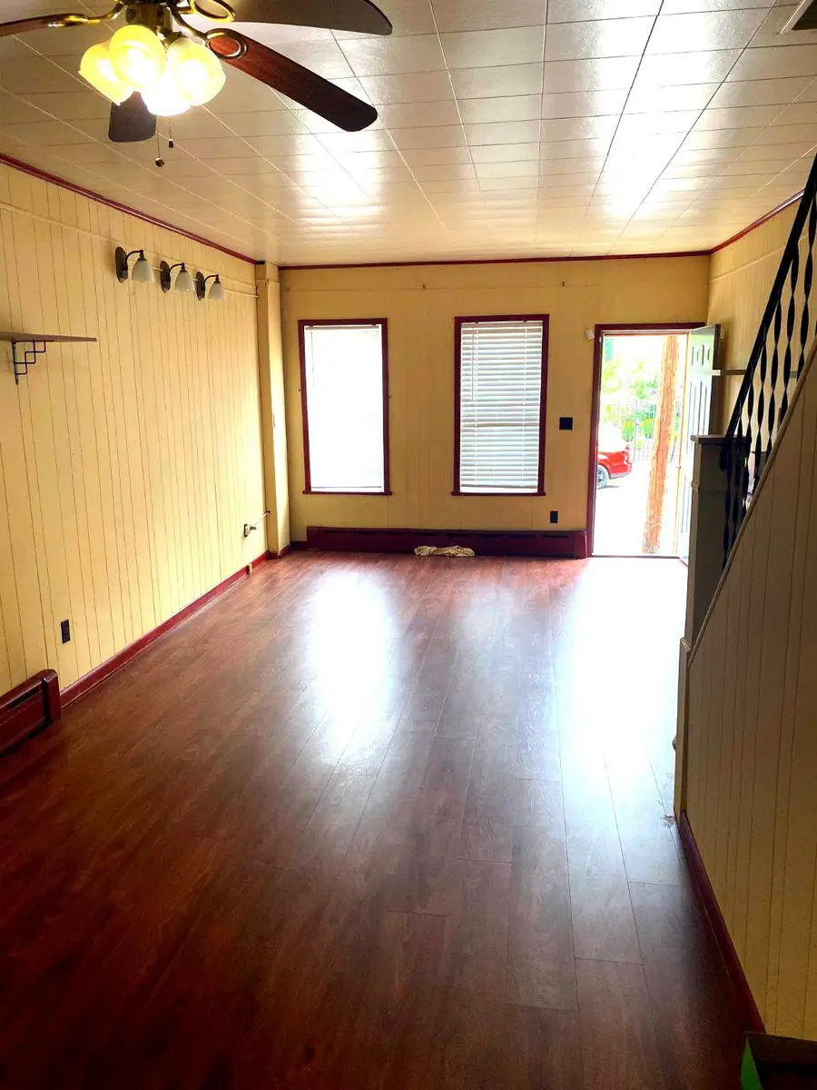 27 Swan St, Trenton, NJ 08611 - #3