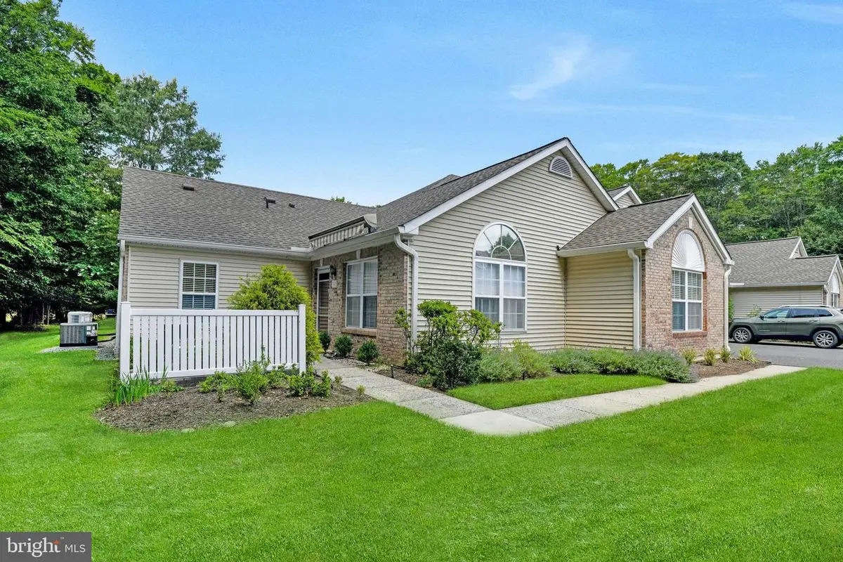 214 Point Ct, Lawrenceville, NJ 08648 - #1