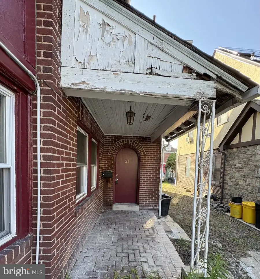 21 S Westfield Ave, Trenton, NJ 08618 - #2