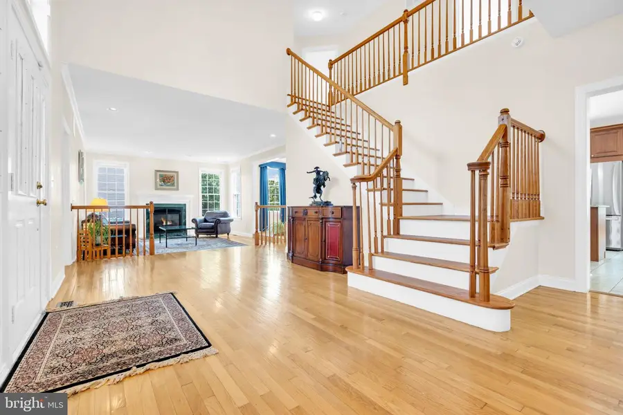 7 Chaucer Ct, Princeton Junction, NJ 08550 - #2
