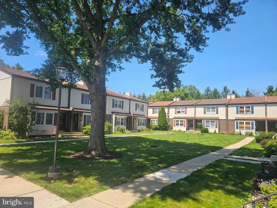H 12 Shirley Ln, Lawrenceville, NJ 08648 - #3