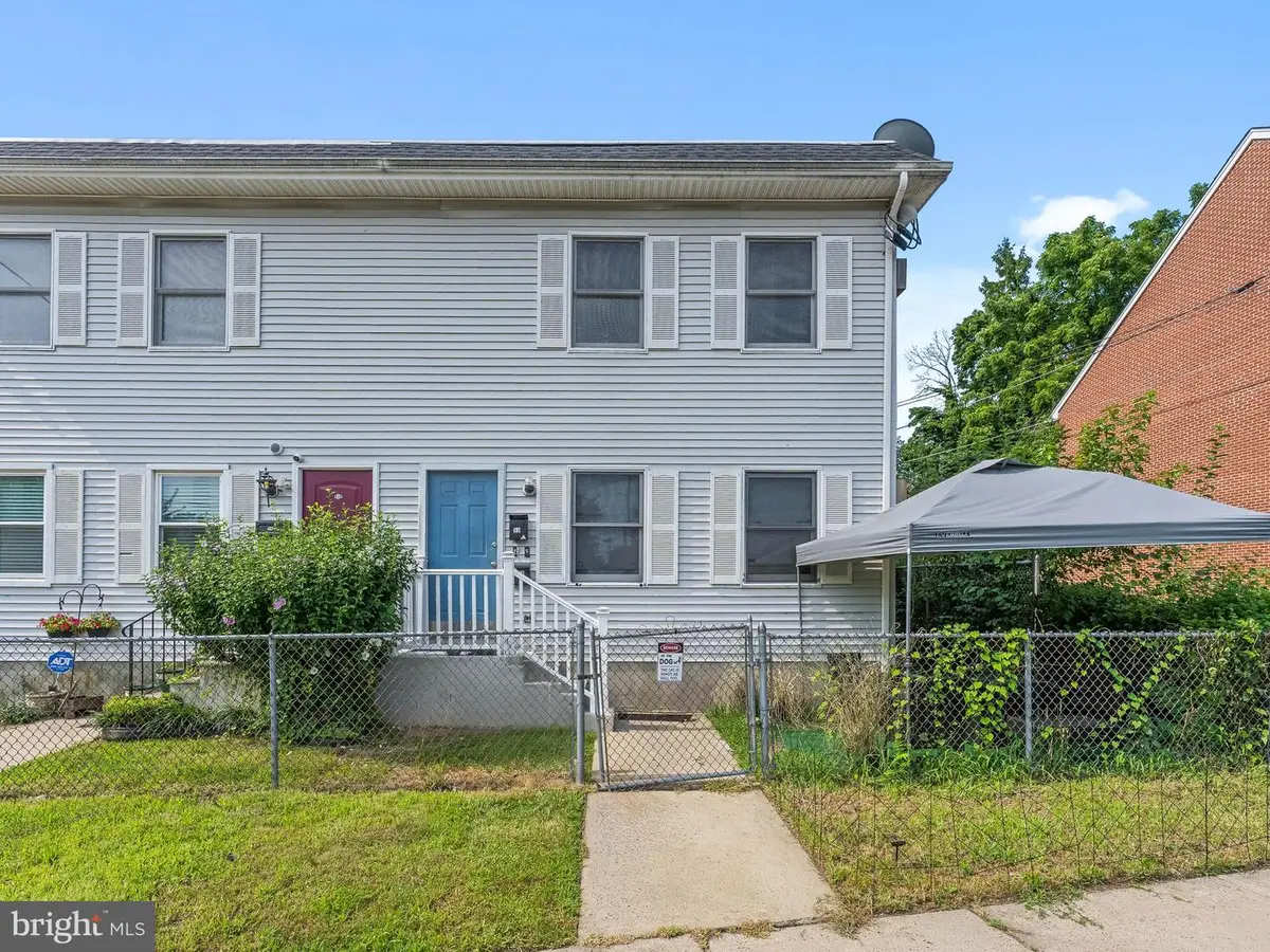 55 Summer St #d, Trenton, NJ 08618 - #1