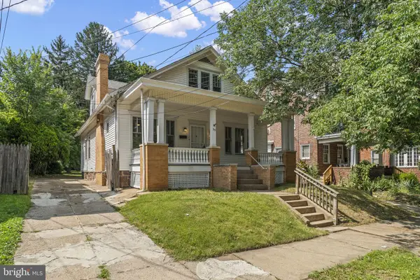 39 Maple Ave, TRENTON, NJ 08618