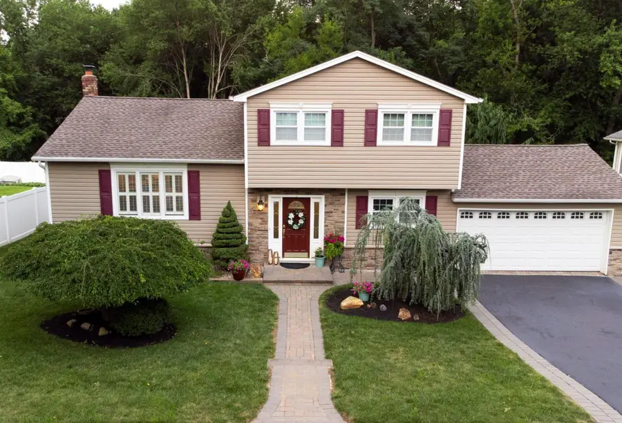 64 Wesleyan Dr, Hamilton, NJ 08690 - #2