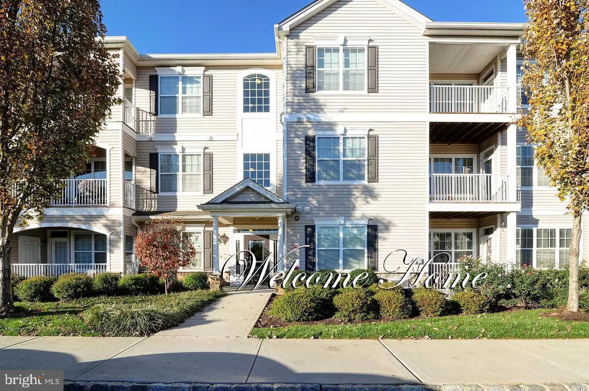 426 Timberlake Dr, Ewing, NJ 08618 - #1