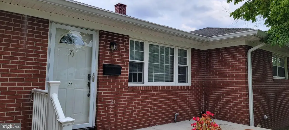 71 Hardwick Dr, Ewing, NJ 08638 - #1