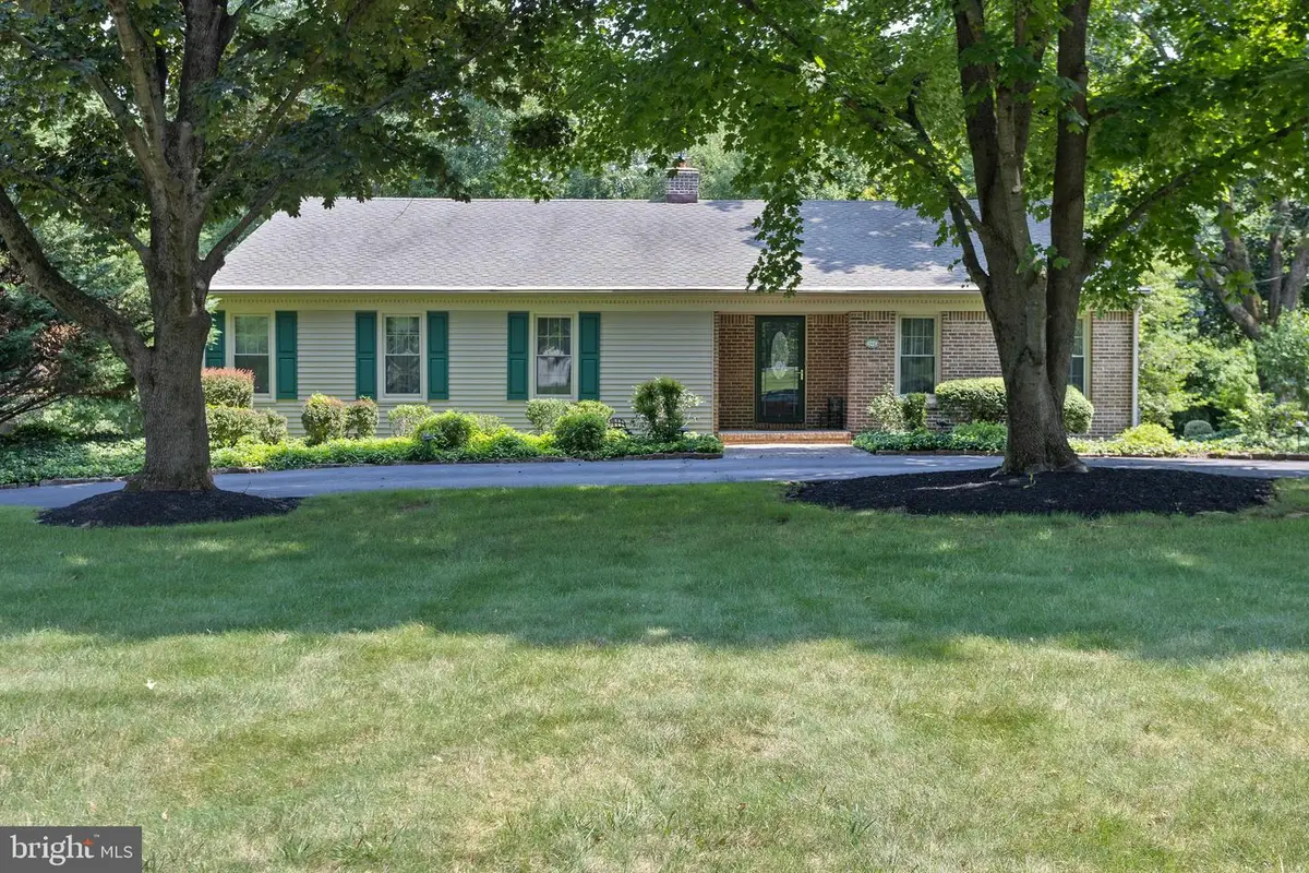 144 Richardson Rd, Robbinsville, NJ 08691 - #1